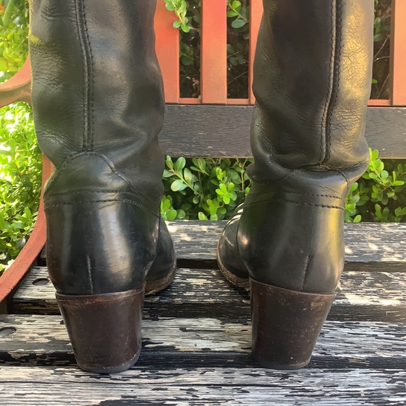 Frye knee boots size 9 - Picture 7 of 17